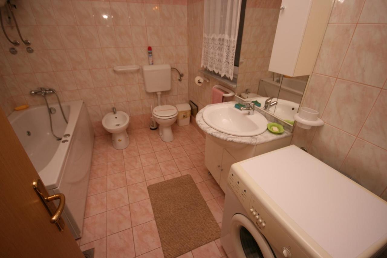 Apartments With Wifi Pula - 6987 المظهر الخارجي الصورة